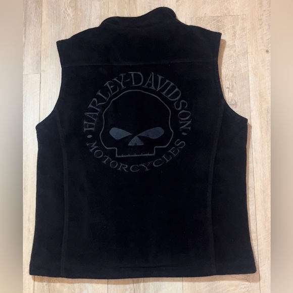 Harley-Davidson Jackets & Blazers - Harley-Davidson Women’s Skull Black Fleece Vest Size Medium